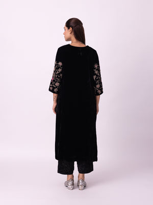 Vireh Kurta