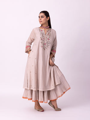 Zariyat Kurta
