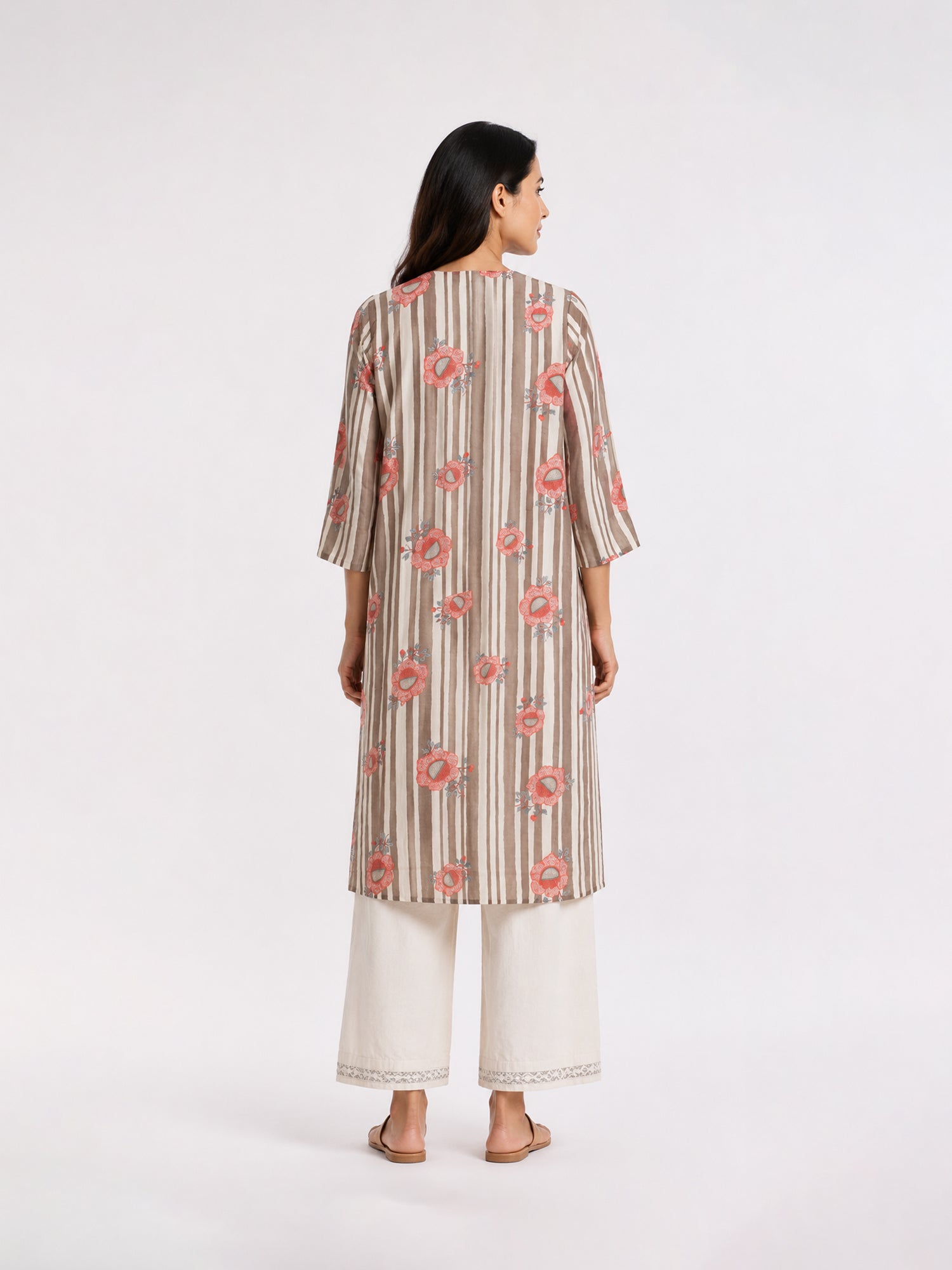 Phool Kurta