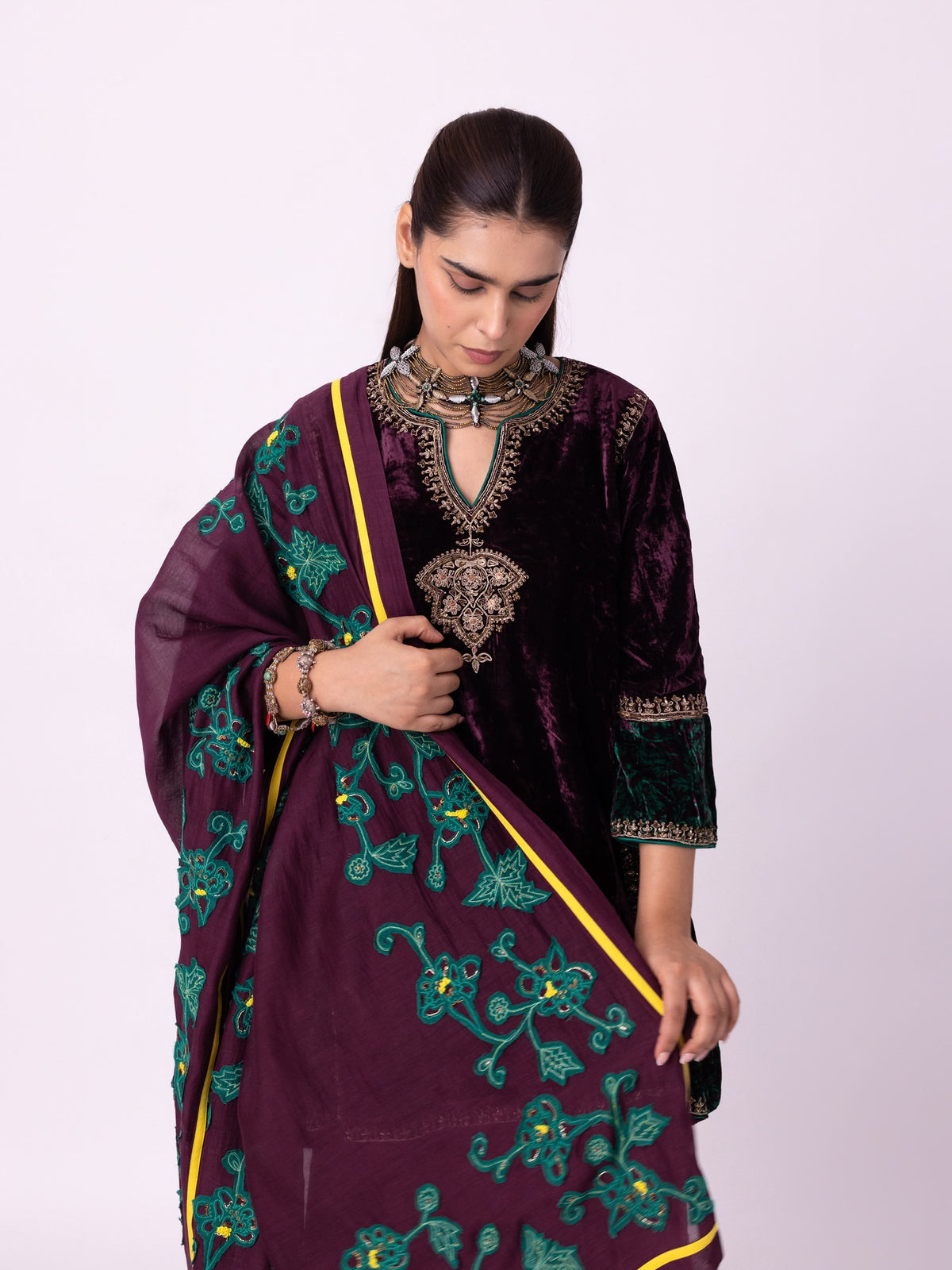 Aabha Saree
