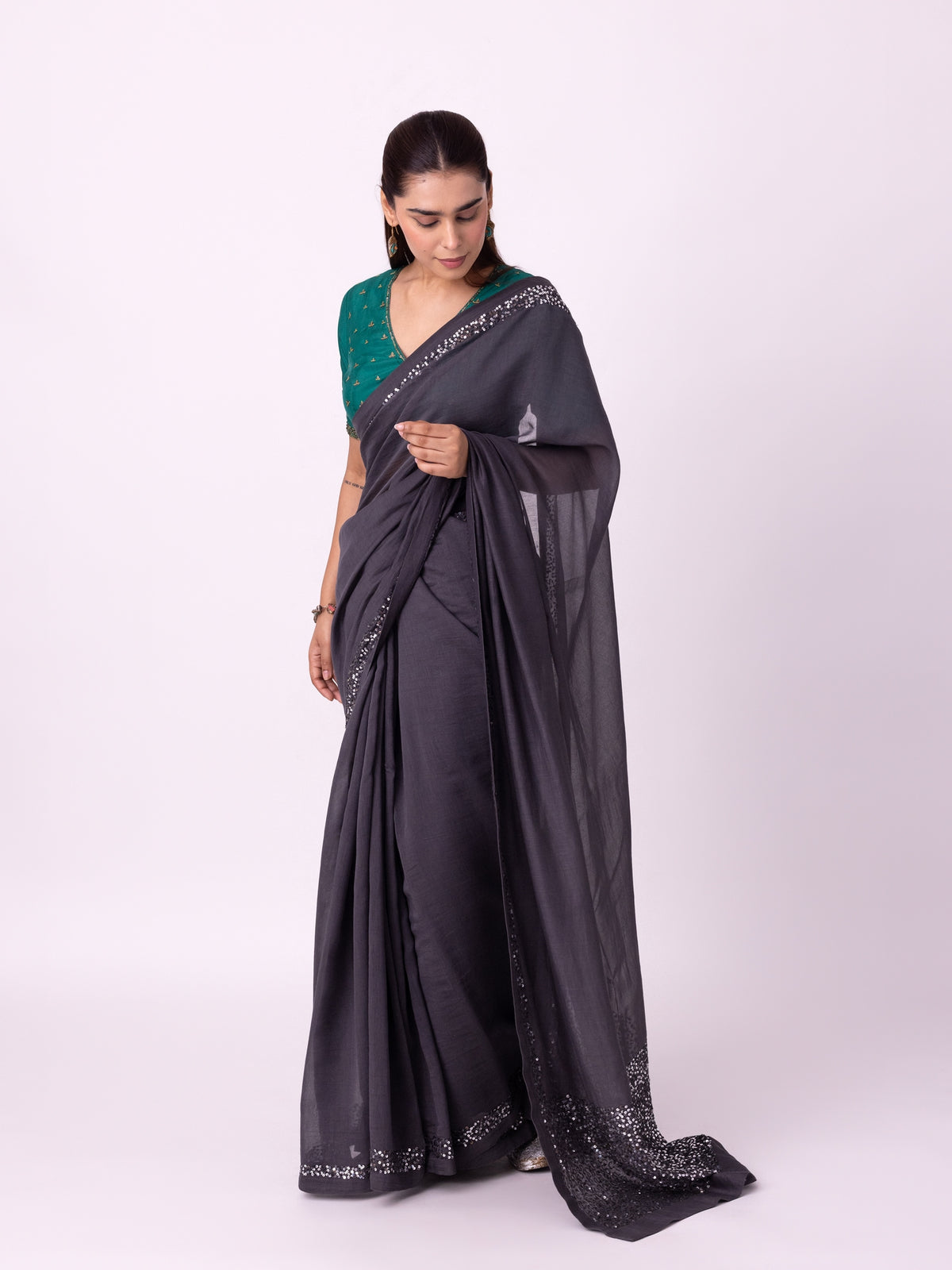 Chamak Saree