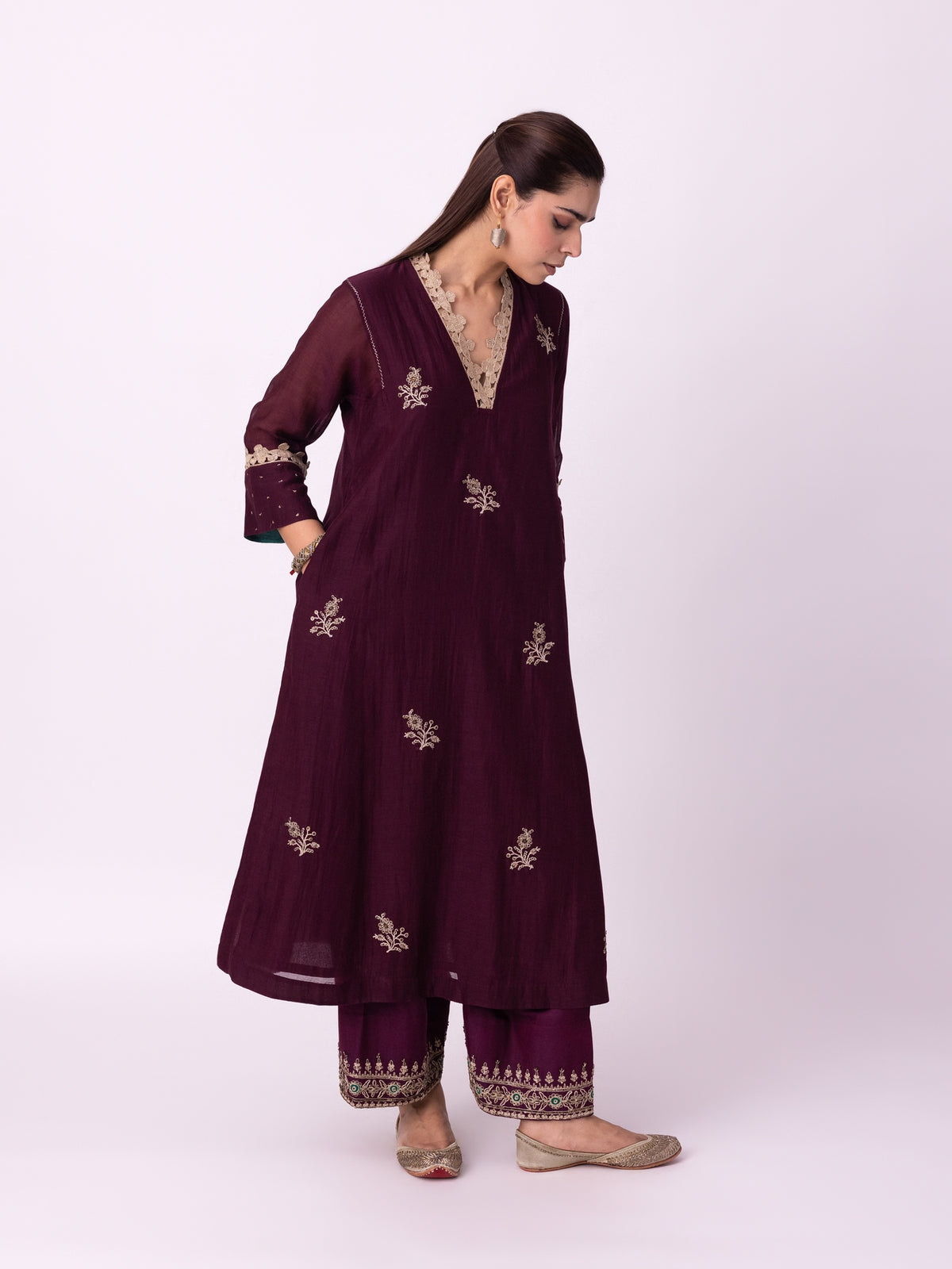 Amra Kurta