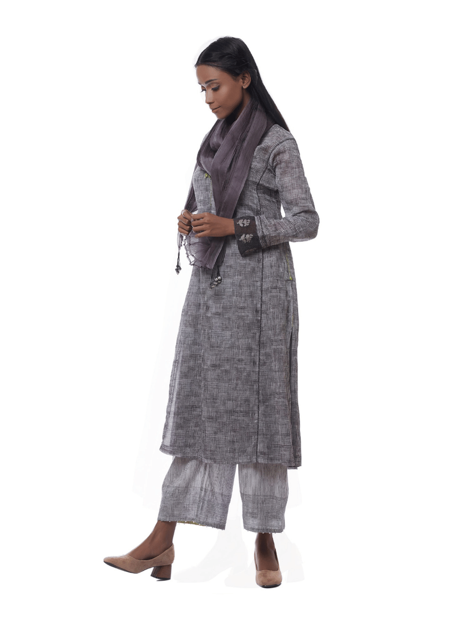 Carolpleated Dupatta
