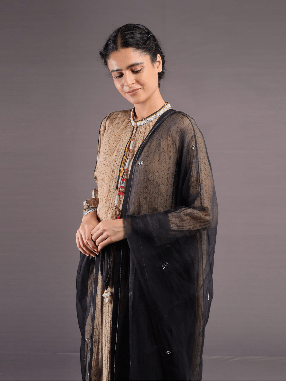 Omar Dupatta