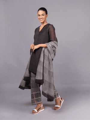 Salva Dupatta