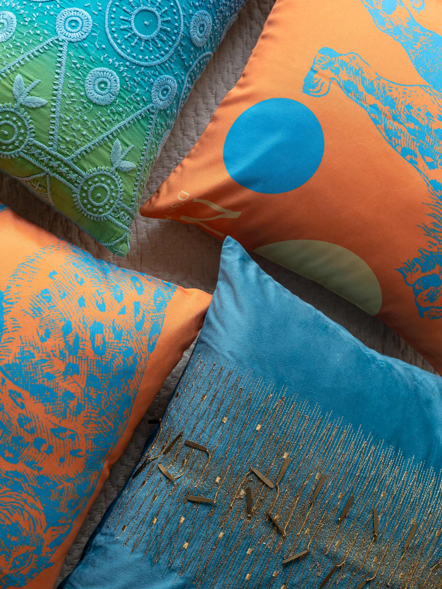 Peadey Orange Bundled Cushions