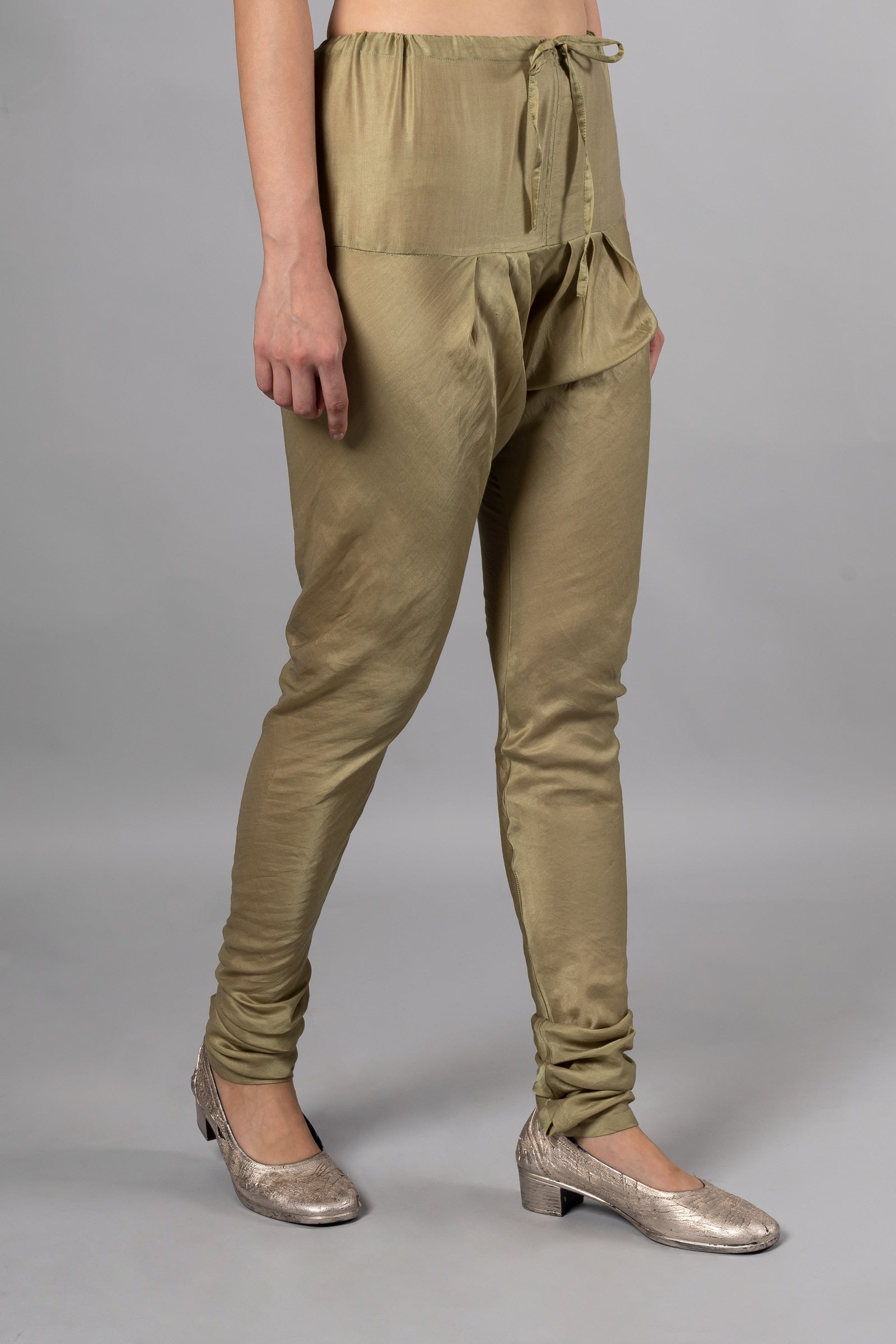Buy Levi's Women's Relaxed Casual Pants (36887-0000_Beige at Amazon.in
