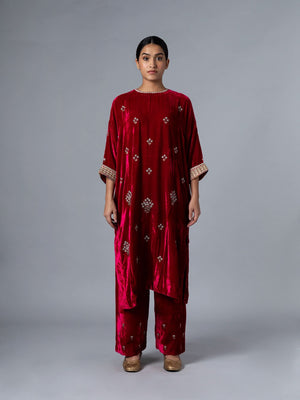 Zinat Kaftan