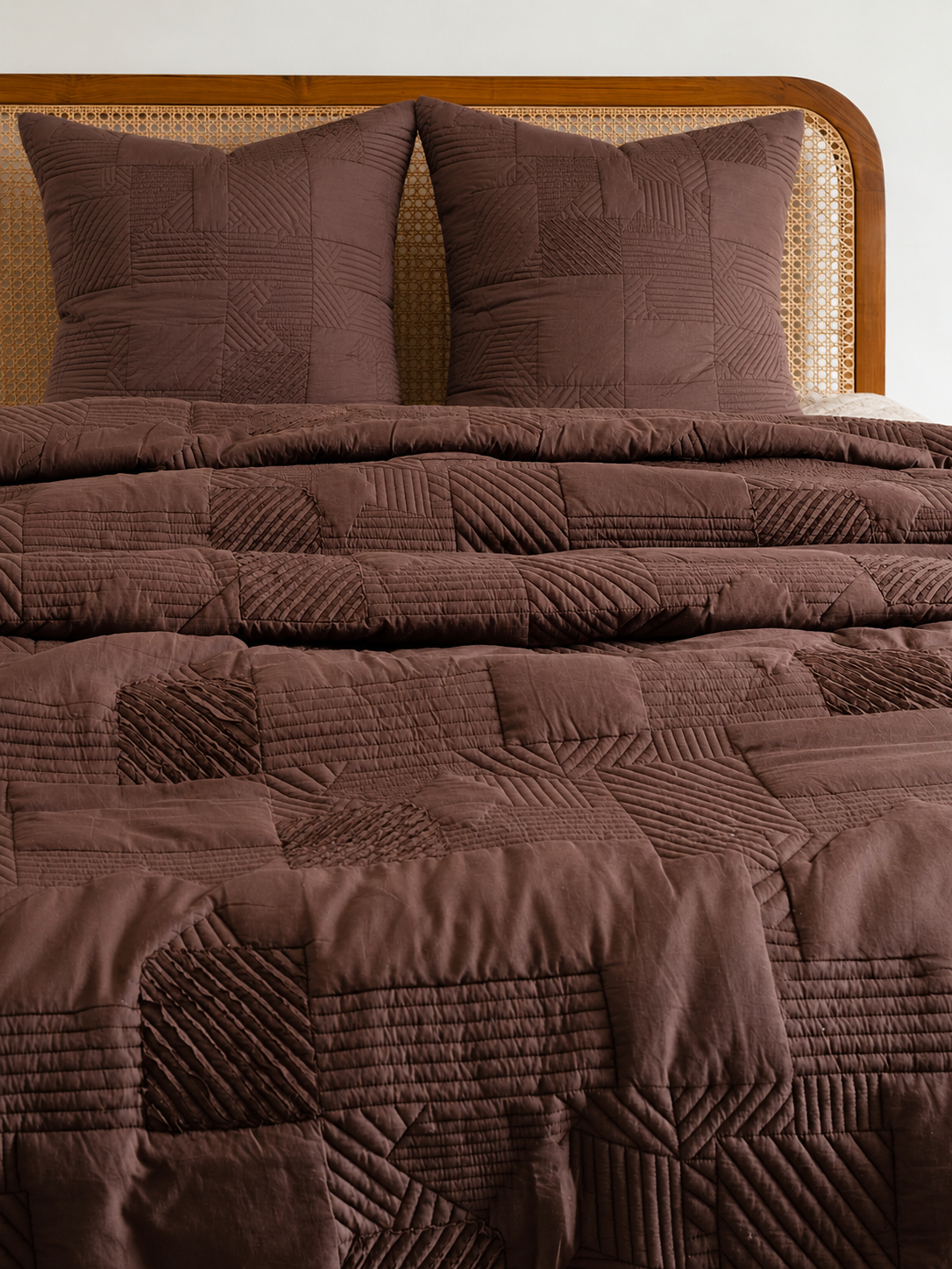 Damask  Set of 3 Bedding Set