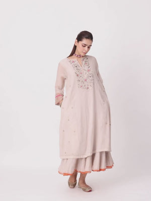 Zariyat Kurta