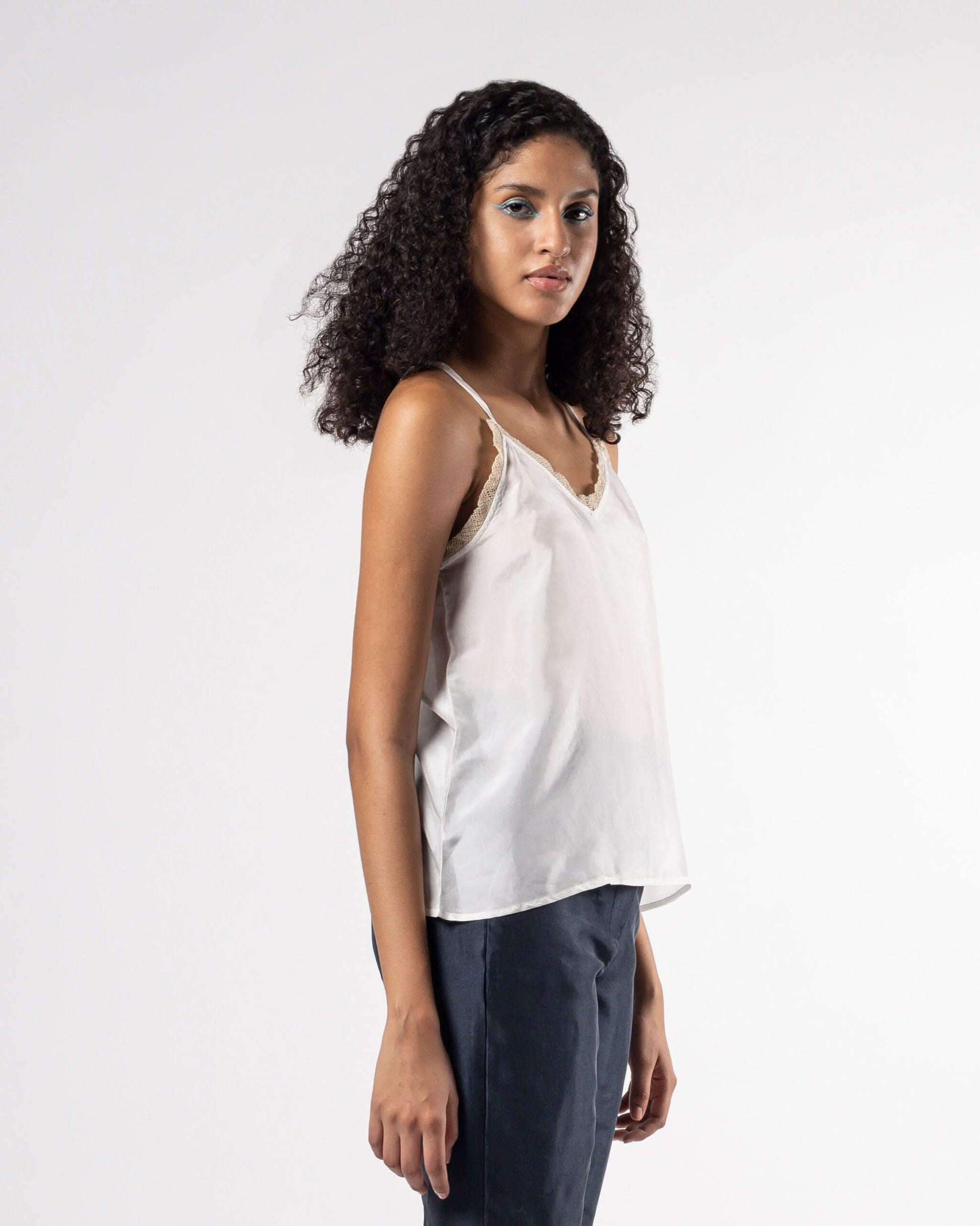 Gohan Ivory Top