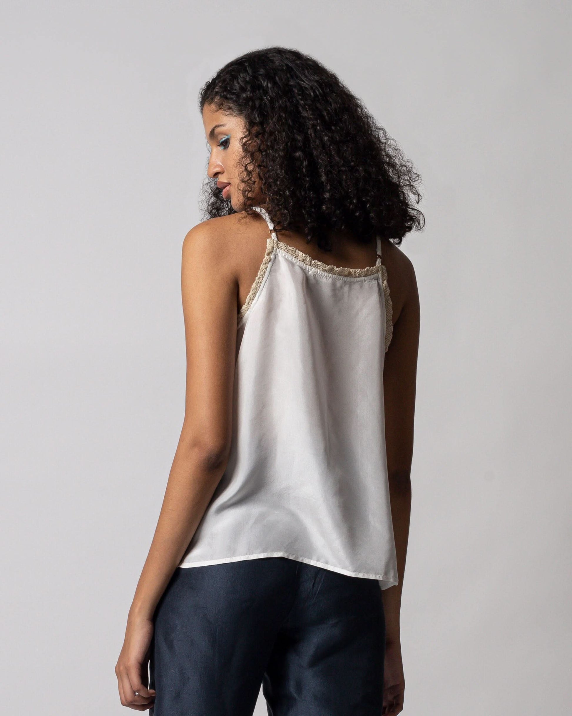 Gohan Ivory Top